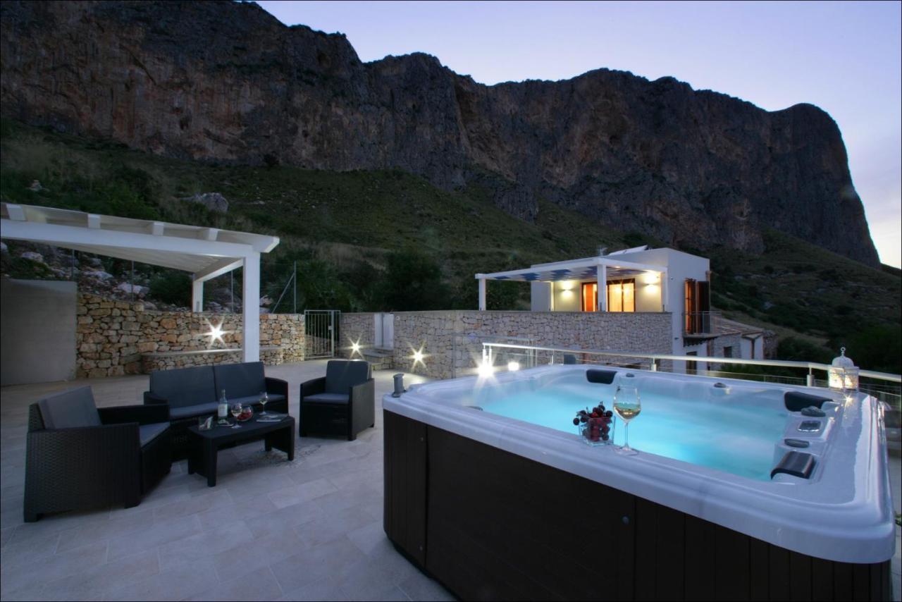 Villa Antonia - Vasca Idromassaggio Terrazza Vista Mare San Vito Lo Capo Exterior photo